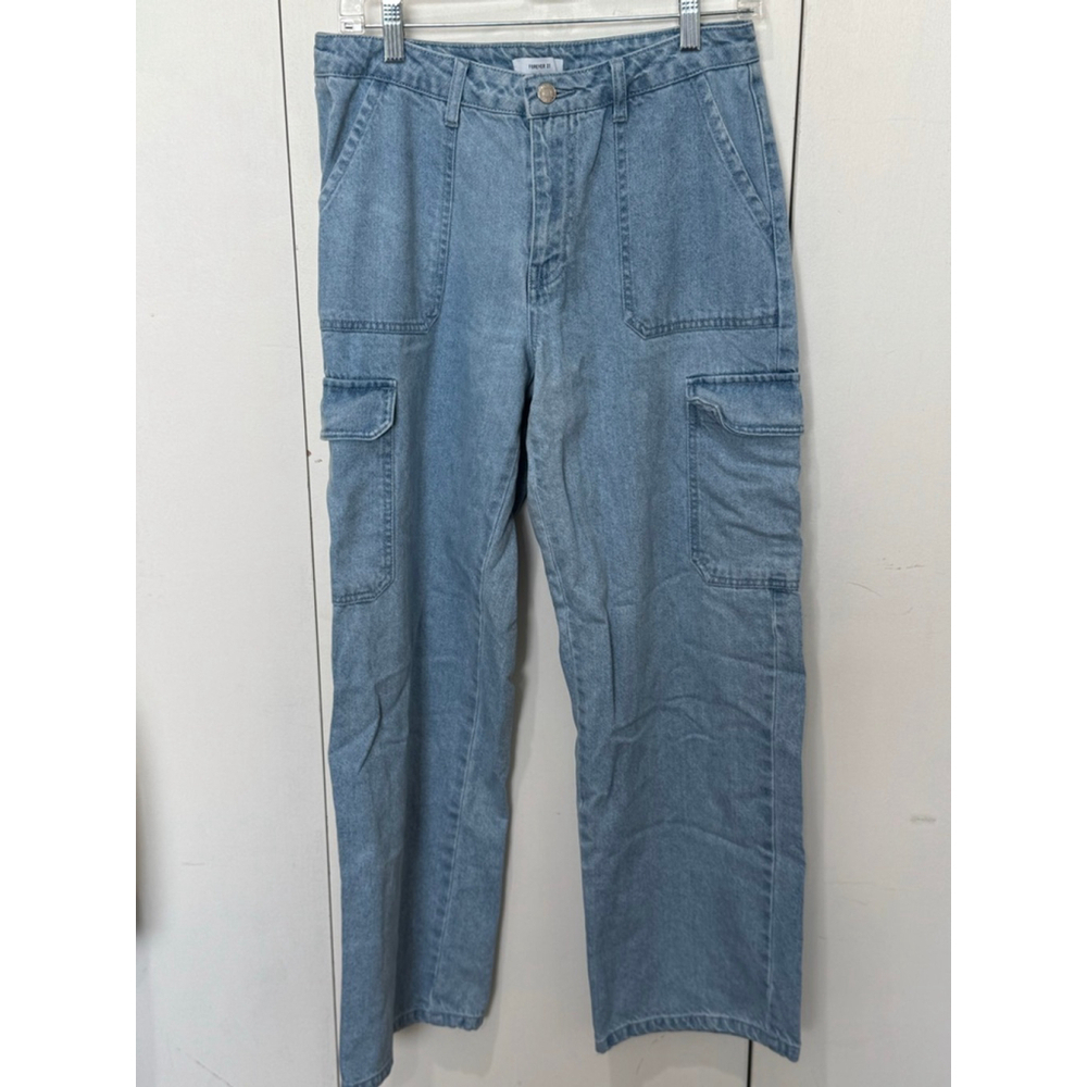 Women's Forever 21 Denim Cargo utility Pants light Blue Size 28 W 29” inseam